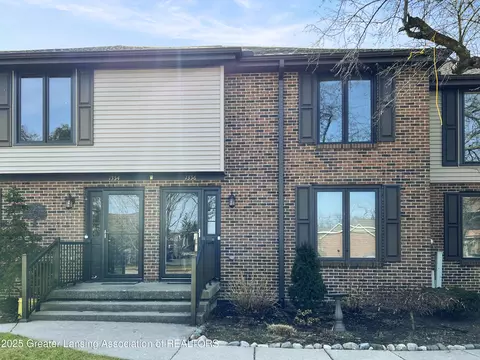 1356 Chartwell Carriage Way N, East Lansing, MI 48823