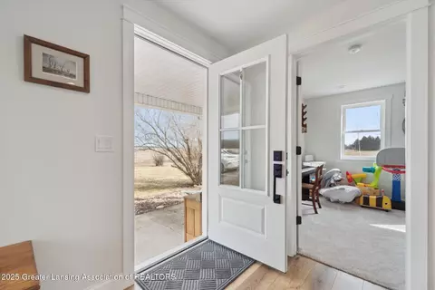 Entry Way - 3796 E Roosevelt Rd, Ashley, MI 48806 photo 9 of 9