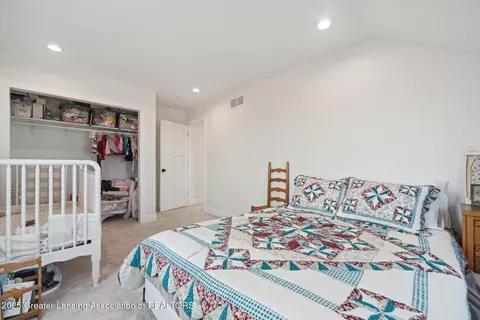 Bedroom - 3796 E Roosevelt Rd, Ashley, MI 48806 photo 6 of 8