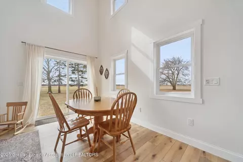 Dining - 3796 E Roosevelt Rd, Ashley, MI 48806 photo 1 of 1