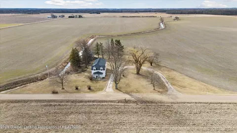 View/Area - 3796 E Roosevelt Rd, Ashley, MI 48806 photo 2 of 3