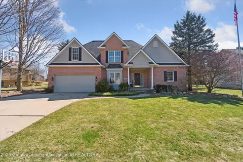 3785 Ashbrook Dr, Holt, MI 48842