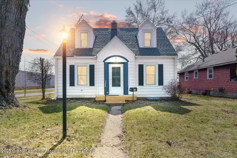 716 S Park Blvd, Lansing, MI 48910