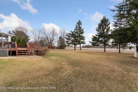 615 W Maple Ave, Bancroft, MI 48414 photo 41