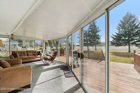 615 W Maple Ave, Bancroft, MI 48414 photo 26