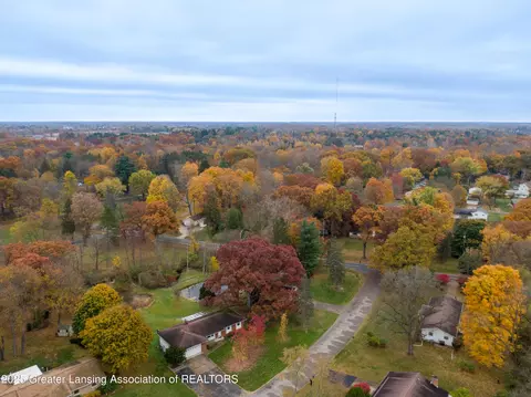 View/Area - 4518 Sandstone Dr, Williamston, MI 48895 photo 3 of 7