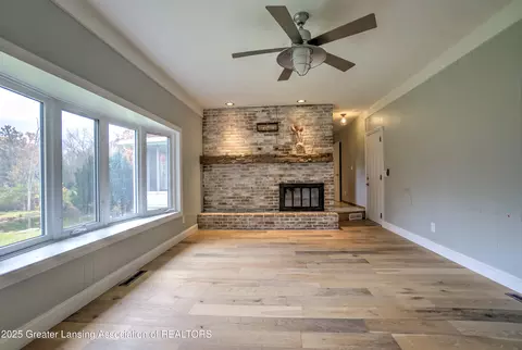 Living - 4518 Sandstone Dr, Williamston, MI 48895 photo 5 of 10