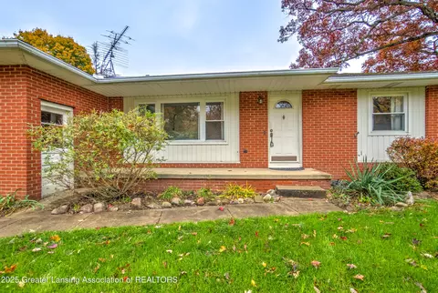 Exterior - 4518 Sandstone Dr, Williamston, MI 48895 photo 1 of 5