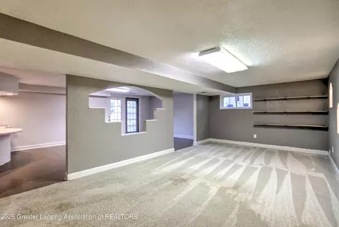 Living - 4518 Sandstone Dr, Williamston, MI 48895 photo 10 of 10