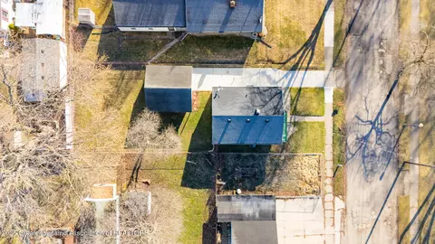 View/Area - 127 E Willard Ave, Lansing, MI 48910 photo 1 of 5