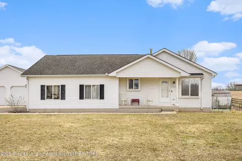 1731 Treelane Dr, Gregory, MI 48137