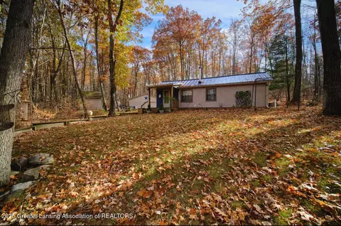 792 Bungo Lake Rd, Harrison, MI 48625