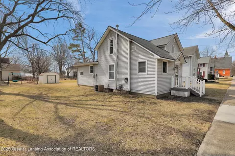 134 E Oak St, Ovid, MI 48866 photo 5