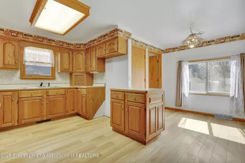134 E Oak St, Ovid, MI 48866 photo 17