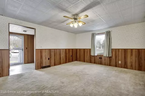 134 E Oak St, Ovid, MI 48866 photo 13