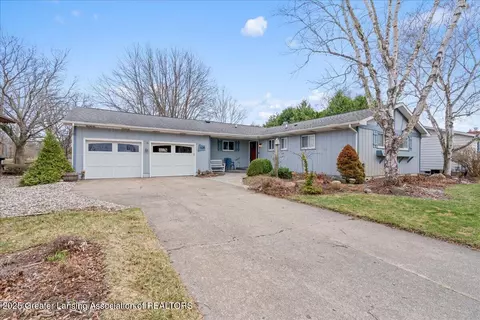 1678 Stonehaven Dr, Holt, MI 48842