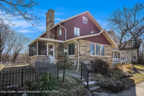1823 Bradley Ave, Lansing, MI 48910