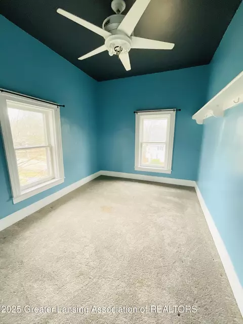 323 N Marshall Ave, Marshall, MI 49068 photo 28