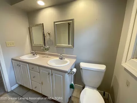 323 N Marshall Ave, Marshall, MI 49068 photo 21