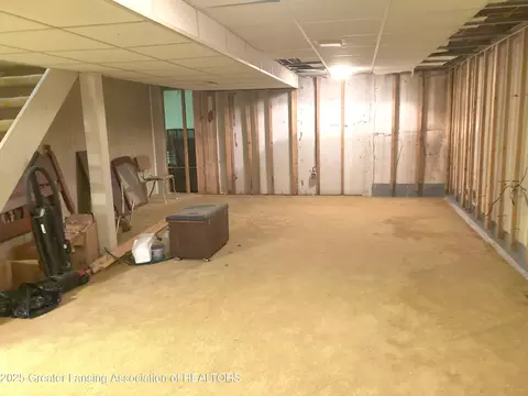 Other - 912 Grenoble Dr #E, Lansing, MI 48917 photo 6 of 16