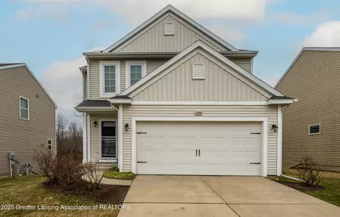 15955 Turnberry St, Lansing, MI 48906