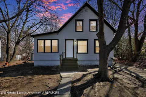 1120 Farrand St, Lansing, MI 48906