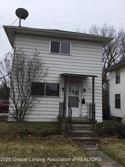 1001 W Willow St, Lansing, MI 48915