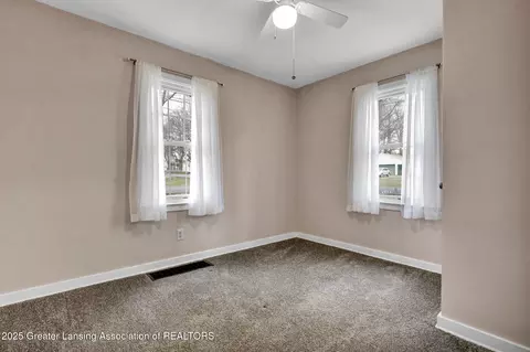 164 Cherry St, Dimondale, MI 48821 photo 17