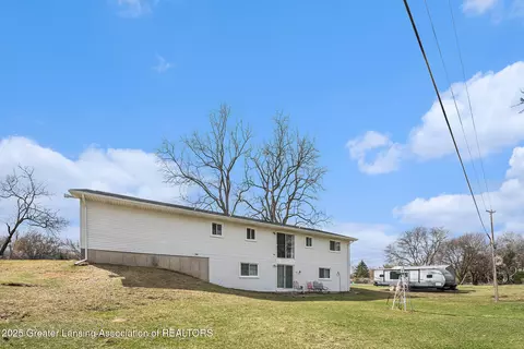 1899 E Webb Rd, Dewitt, MI 48820 photo 25