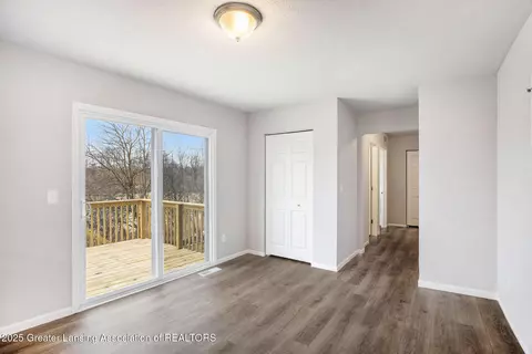 2998 Moccasin Dr, Dewitt, MI 48820 photo 9