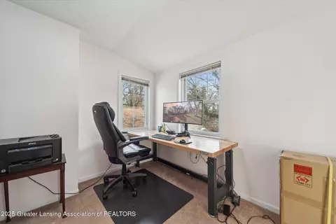 2219 Alpha St, Lansing, MI 48910 photo 15