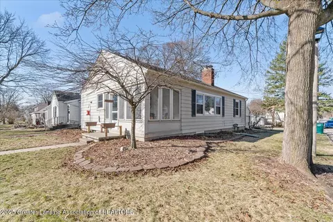 2200 Alpha St, Lansing, MI 48910