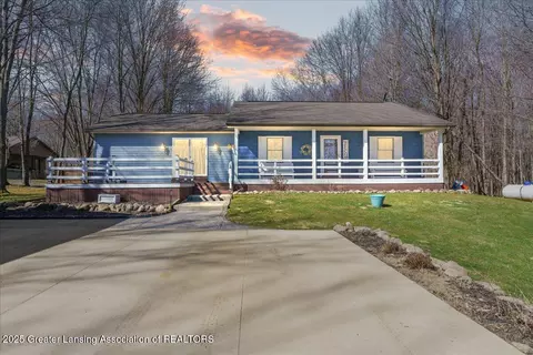 8380 Sherman Rd, Charlotte, MI 48813