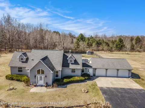 33 N Alamando Rd, Shepherd, MI 48883 photo 32