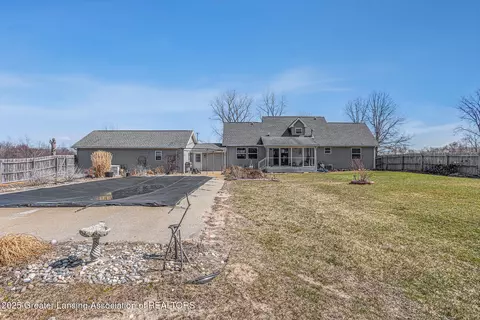 33 N Alamando Rd, Shepherd, MI 48883 photo 23