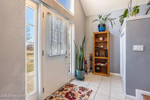 33 N Alamando Rd, Shepherd, MI 48883 photo 5