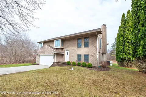 Exterior - 1848 W Clark Rd, Dewitt, MI 48820 photo 2 of 3