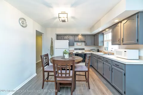 Kitchen - 1848 W Clark Rd, Dewitt, MI 48820 photo 3 of 3