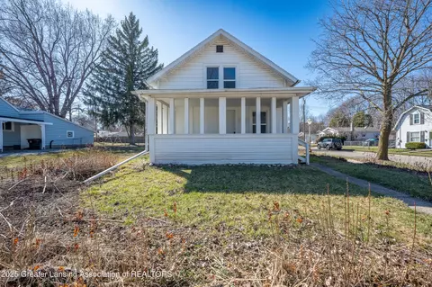 2326 S Pennsylvania Ave, Lansing, MI 48910