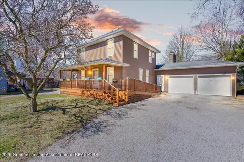 521 High St, Williamston, MI 48895