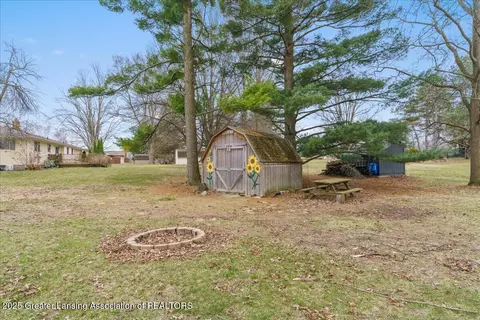 Exterior - 12916 Rambler Rd, Dewitt, MI 48820 photo 6 of 7