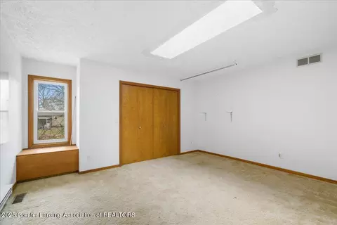 Bedroom - 12916 Rambler Rd, Dewitt, MI 48820 photo 1 of 4