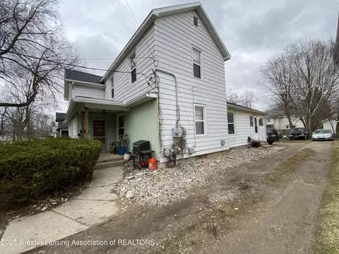 604606 Pine St, Owosso, MI 48867 photo 3