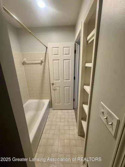 Undisclosed, Lansing, MI 48917 photo 22