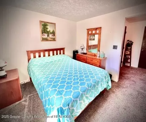 4382 Davlind Dr, Holt, MI 48842 photo 17