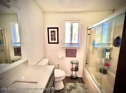 4382 Davlind Dr, Holt, MI 48842 photo 19