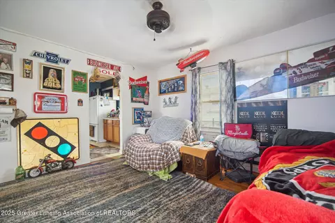518 E Willard Ave, Lansing, MI 48910 photo 6