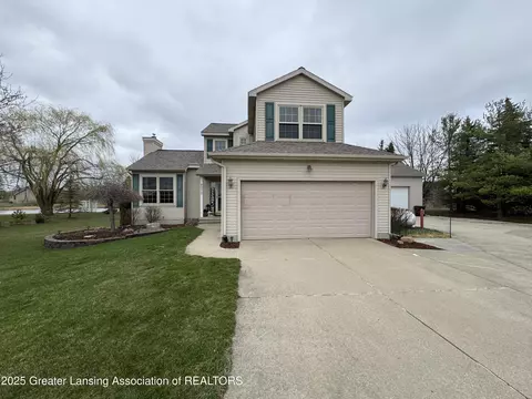 9073 Walnut Hwy, Dimondale, MI 48821