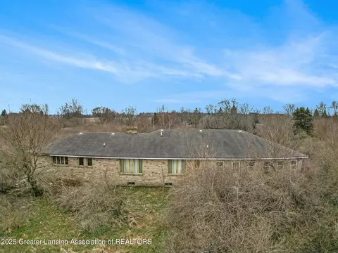 2775 E Howe Rd, Dewitt, MI 48820 photo 23