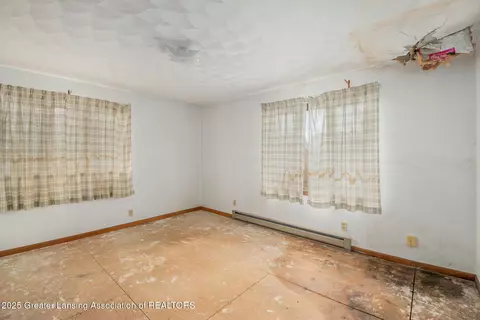 2775 E Howe Rd, Dewitt, MI 48820 photo 13